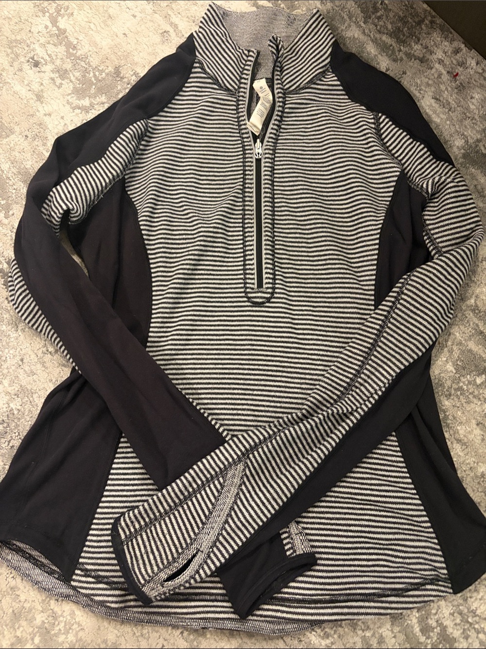 Lulu LemonWomen's Striped Half-Zip Performance Top - Black & White
